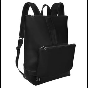 Athleta x Carra Convertable Back Pack